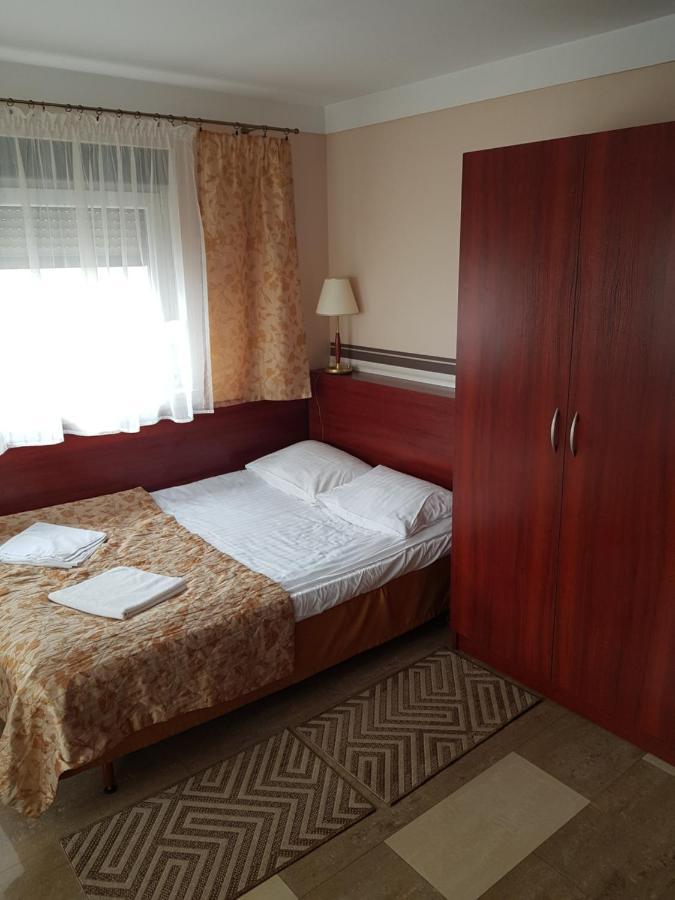 Motel Duet Granowo Exterior photo